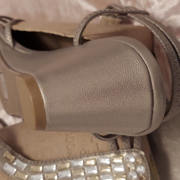 Women's shoes - Picture 5 of 6